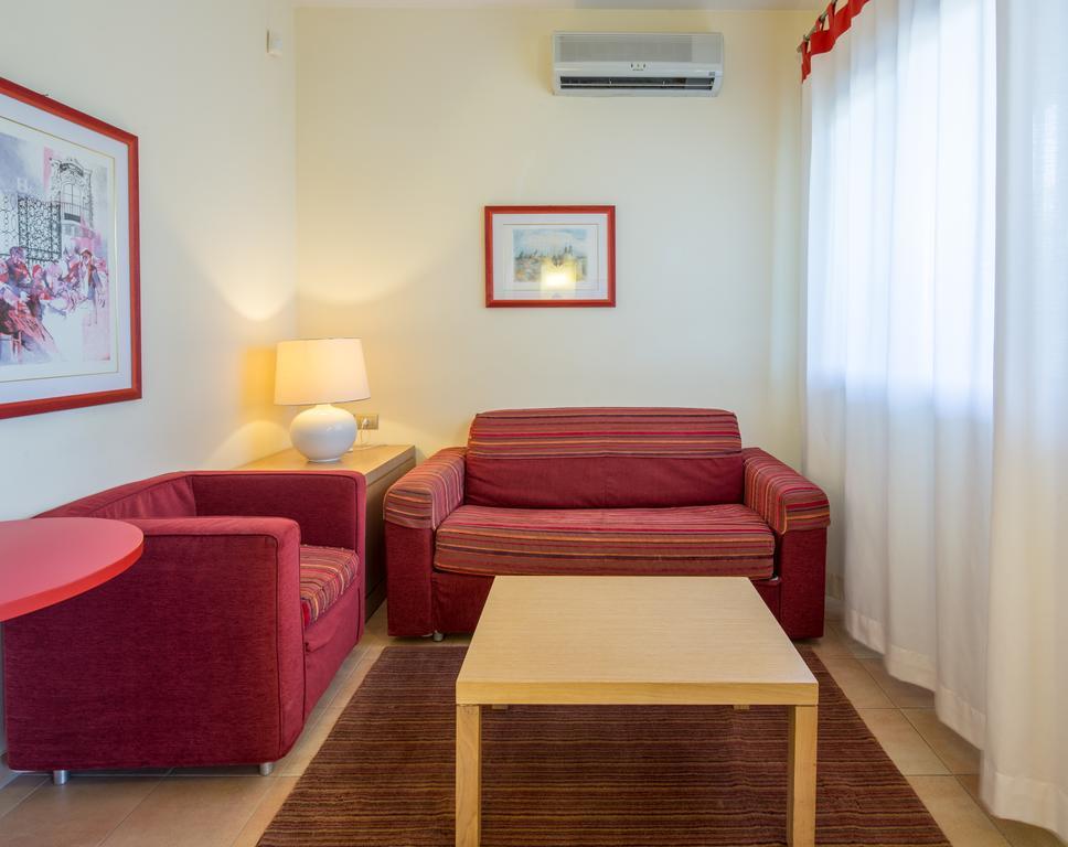 كاسال بالوكو Residence I Triangoli الغرفة الصورة